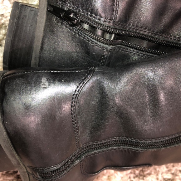 Y’all black boots - Picture 8 of 11